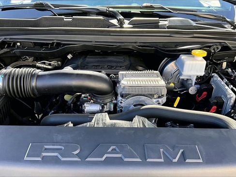 Certified 2022 RAM 1500 Laramie image 37