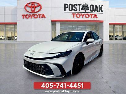 Used 2025 Toyota Camry SE