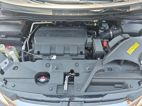Used 2016 Honda Odyssey EX image 56