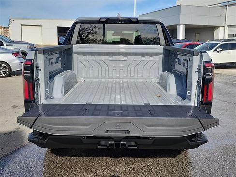 New 2026 GMC Sierra EV Elevation image 8
