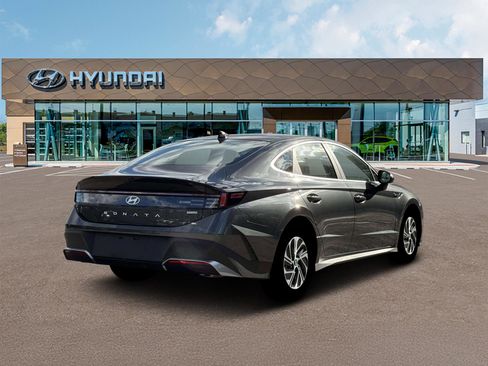 New 2026 Hyundai Sonata Blue image 7