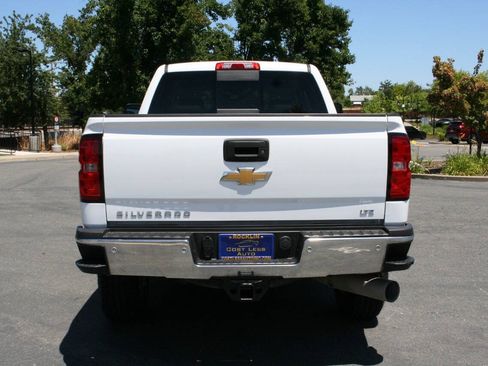 Used 2015 Chevrolet Silverado 2500 LTZ w/ Duramax Plus Package AWD/4WD image 6