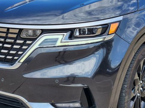 Used 2022 Kia Carnival SX Prestige FWD image 9
