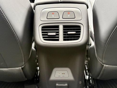 Used 2026 Buick Envision Avenir AWD/4WD image 12