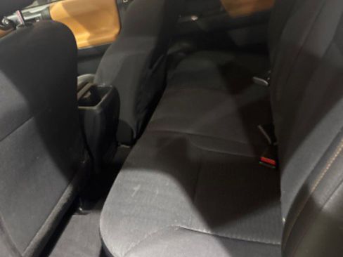 Used 2019 Toyota Tacoma SR5 image 10