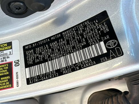 Used 2014 Toyota Corolla LE image 30