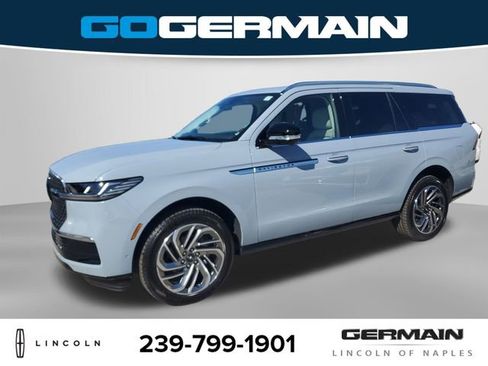 New 2025 Lincoln Navigator Reserve image 11