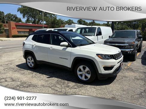 Used 2018 Jeep Compass Latitude w/ Safe & Security Group AWD/4WD image 1