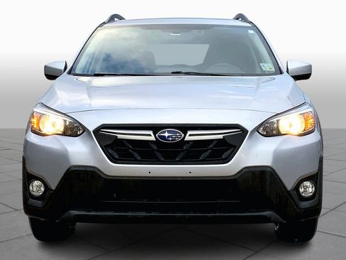 Used 2023 Subaru Crosstrek 2.0i Premium image 5
