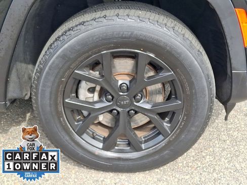 Used 2022 Jeep Grand Cherokee L Limited w/ Luxury Tech Group II image 8