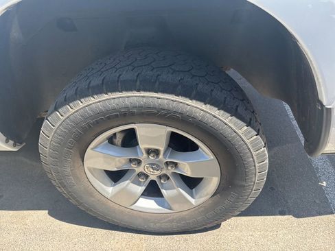 Used 2016 RAM 1500 Classic SLT image 14