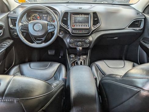 Used 2022 Jeep Cherokee Latitude Plus AWD/4WD image 15