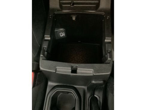 Used 2023 Jeep Wrangler Unlimited Sahara AWD/4WD image 22