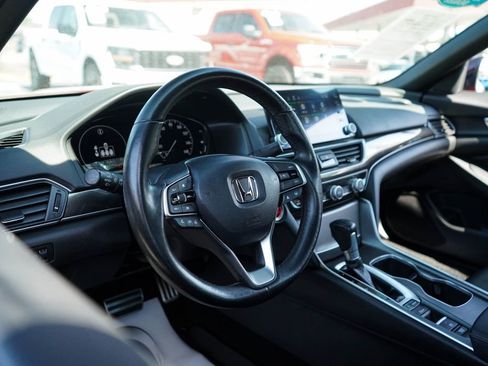 Used 2021 Honda Accord Sport image 5