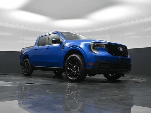 New 2026 Ford Maverick Lariat w/ Black Appearance Package AWD/4WD image 27