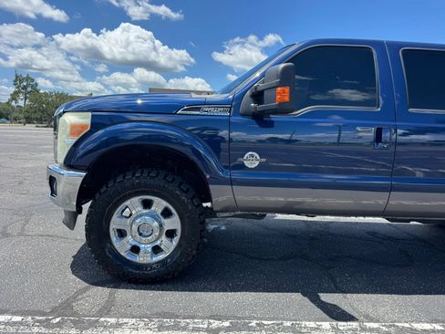 Used 2011 Ford F250 Lariat w/ Lariat Ultimate Pkg AWD/4WD image 10
