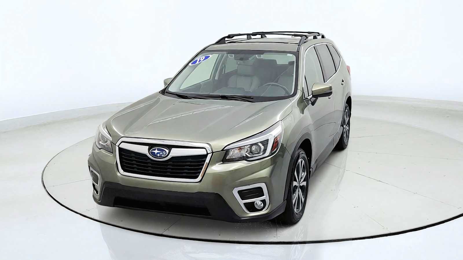 Used 2019 Subaru Forester Limited w/ Popular Package #3 AWD/4WD image 3