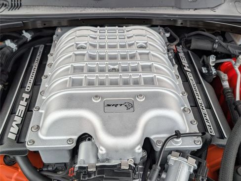 Used 2023 Dodge Challenger SRT Hellcat RWD image 10