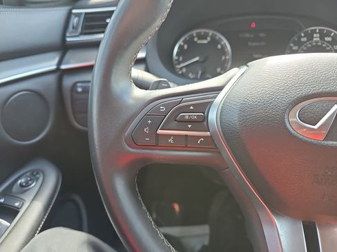 Used 2022 INFINITI QX50 Pure image 21