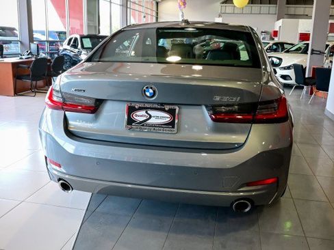 Used 2023 BMW 330i xDrive Sedan w/ Driving Assistance Package image 6