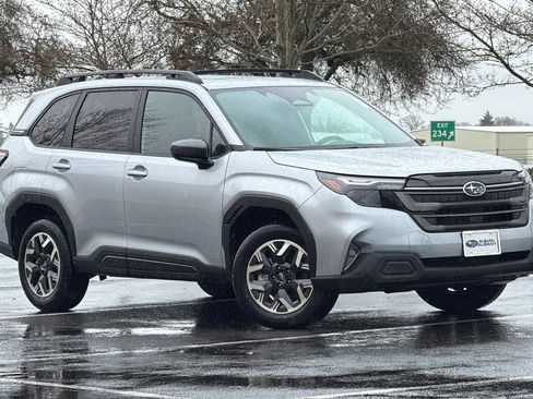 New 2026 Subaru Forester Premium image 2