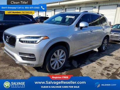 Used 2018 Volvo XC90 T5 Momentum w/ Convenience Package