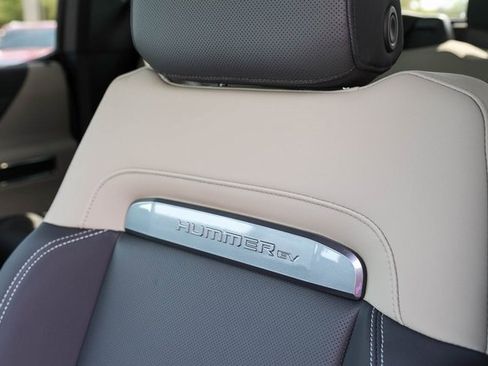 New 2026 GMC Hummer EV 4x4 Crew Cab image 15