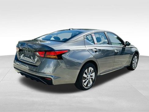 New 2025 Nissan Altima 2.5 S image 8