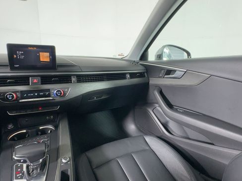 Used 2019 Audi A4 2.0T Premium image 25
