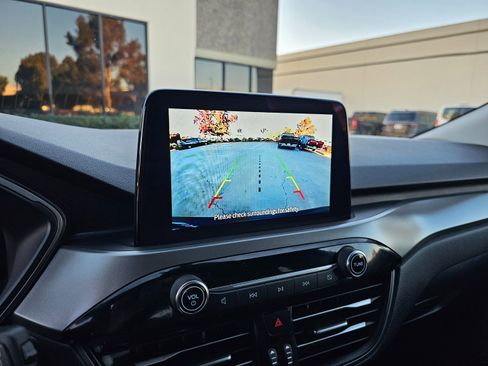 Used 2023 Ford Escape Active image 31