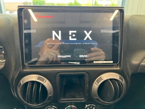 Used 2017 Jeep Wrangler Sport w/ Trailer Tow Group AWD/4WD image 16
