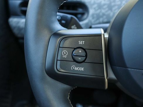 Used 2026 MINI Cooper 2-Door Hardtop FWD image 32