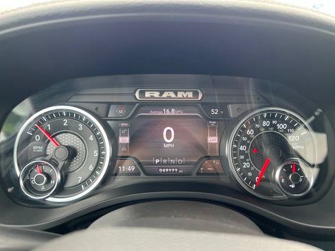 Used 2023 RAM 1500 Laramie AWD/4WD image 32