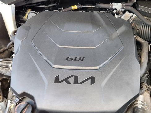 Used 2024 Kia Telluride SX Prestige X-Line AWD/4WD image 17