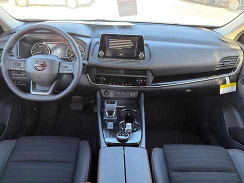 New 2026 Nissan Rogue Rock Creek image 9