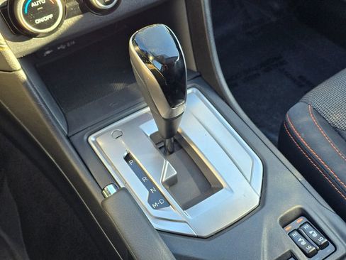 Used 2022 Subaru Crosstrek 2.0i Premium w/ Popular Package #4A image 37