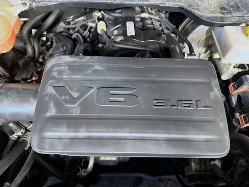 Used 2019 RAM 1500 Big Horn image 39