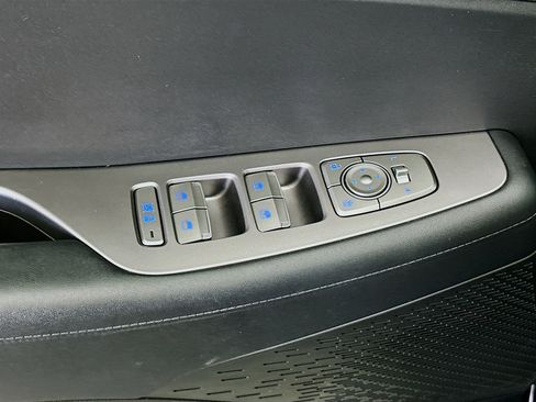 Used 2023 Hyundai Palisade SEL image 15