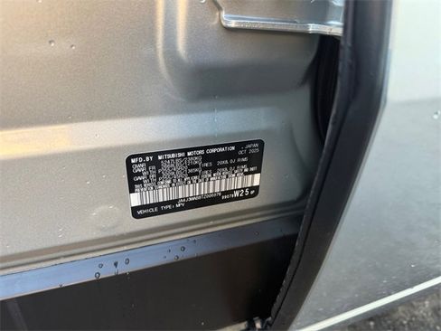 New 2026 Mitsubishi Outlander SEL image 36