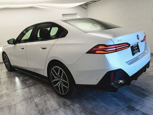 Used 2024 BMW i5 M60 w/ Premium Package AWD/4WD image 4