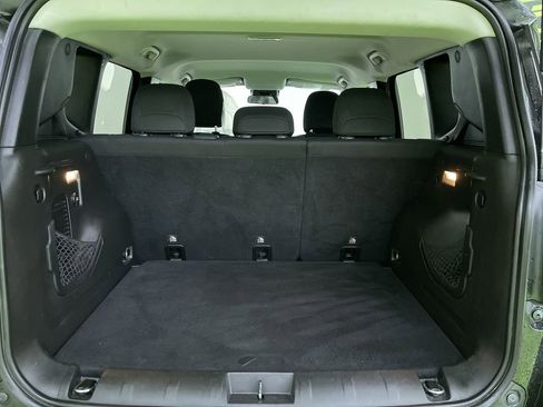 Used 2017 Jeep Renegade Latitude w/ Cold Weather Group image 27