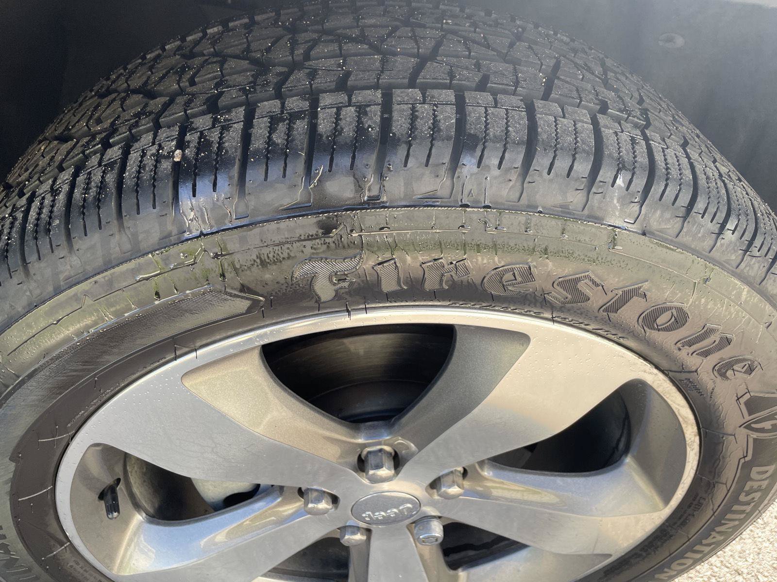 Used 2015 Jeep Grand Cherokee Limited AWD/4WD image 8