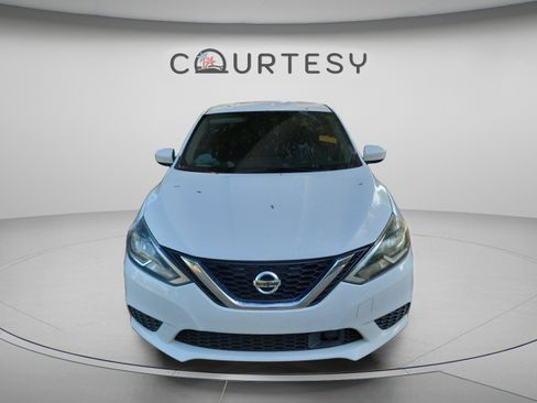 Used 2018 Nissan Sentra SV FWD image 30