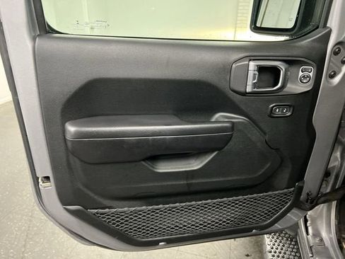 Used 2020 Jeep Wrangler Unlimited Sport S AWD/4WD image 21