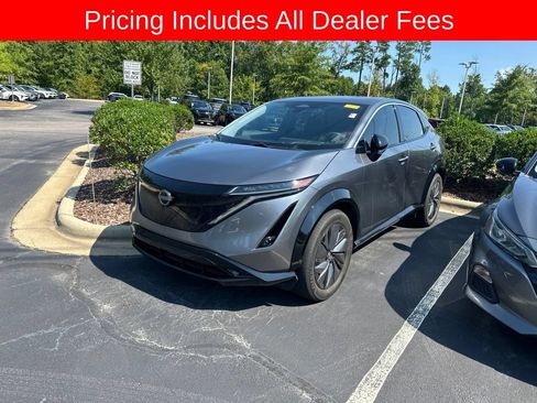 Certified 2023 Nissan Ariya FWD image 1