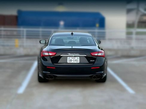 Used 2020 Maserati Ghibli RWD image 7
