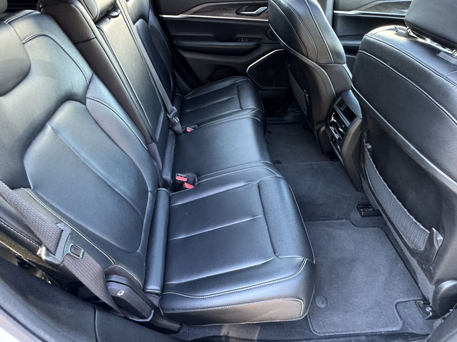 Used 2024 Jeep Grand Cherokee Limited 4xe AWD/4WD image 19