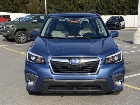 Used 2021 Subaru Forester Limited w/ Popular Package #3 image 8