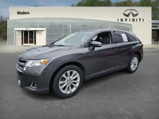Used 2013 Toyota Venza LE image 1