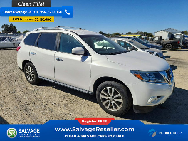 Used 2013 Nissan Pathfinder SV AWD/4WD image 5